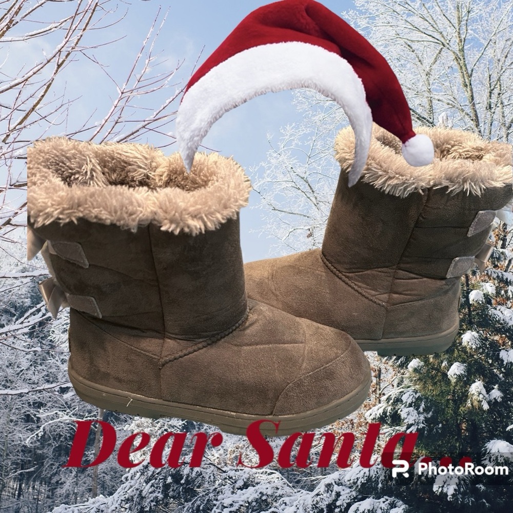 SO CUTE WINTER BOOTS 8.5